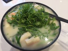 -肥汁米蘭香港米线(长宁来福士店)