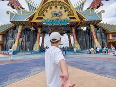 -七彩云南欢乐世界