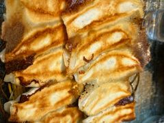 -阿洪锅贴王(小吃城店)