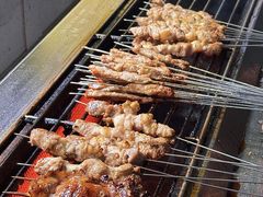 -大学城商业街美食城