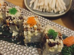 三文鱼芒果寿司-礼舍·和牛火锅·烤肉·料理餐厅(华茂店)