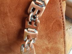 -惠奢·奢侈品护理维修保养售后工厂店