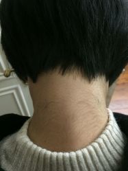 -苑苑发型设计