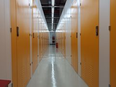 -安东易迷你自助仓储寄存仓库(杨浦店)