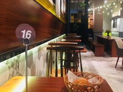 -麦田工坊(月湖店)