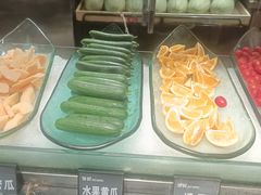 -领鲜活海鲜榴莲自助火锅(东门店)