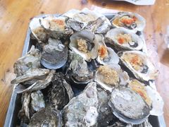 -蚝哥花姐湛江烤生蚝(美丽湾市场店)