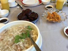 -山明水秀大饭店