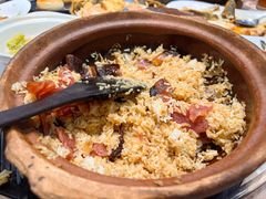 腊肠煲仔饭-庄氏祥记家常食府(国瑞建材家居博览中心店)
