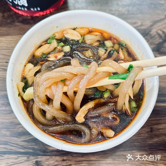 天下晓富酸辣粉钢板烧(西单国信苑宾馆店)