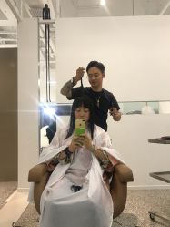 点击看大图 -I+造型烫发染发