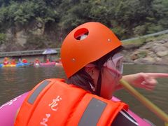 -安吉龙王山峡谷漂流
