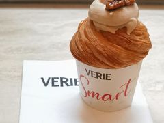 -VERIE BAKEHOUSE