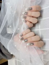 -UGIRL有个美甲