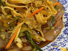 -百丰园海鲜烧烤农家菜(威·至海港湾店)