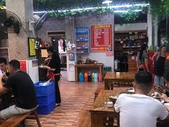 大堂-一品红烧鸭特色川菜(三岔湖店)