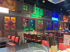 -马路牙子烧烤音乐酒馆(望京店)
