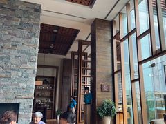 -逸廊大堂吧-下午茶·简餐-千岛湖自由洲际殿