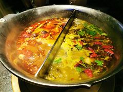 -湊湊火锅·茶憩(新中关购物中心店)