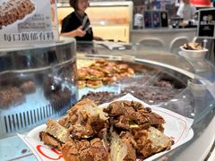 -HOT CRUSH趁热集合·现烤面包(环球港店)