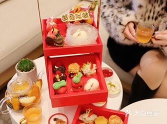 苏州希尔顿下午茶|新de一年“钱兔”似锦