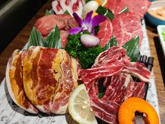 -明洞阿姨·韩式酱蟹烤肉·创意料理(三元桥店)