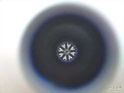 这是八心，我很纳闷这是怎么拍出来的-威德钻石-克拉钻大本营(南京东路店)