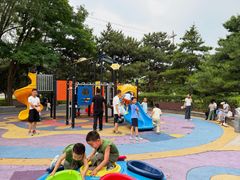 -玲珑塔公园