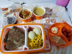 -必胜客(城西银泰店)