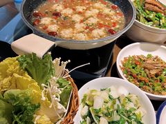 -廖师傅大蒜炒腊肉(袁家岭店)