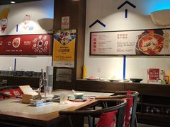 -尚尚仙·酸汤猪手·猪肚鸡火锅(华联万柳购物中心店)