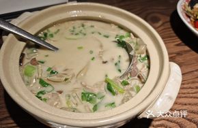 Chicken Soup with Rice Noodles