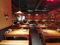 -半步颠小酒馆(爱琴海店)