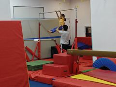 -蜩动儿童运动成长馆(恒生万鹂广场店)