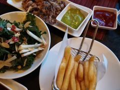 -WOLFGANG PUCK KITCHEN & BAR(迪士尼小镇店)