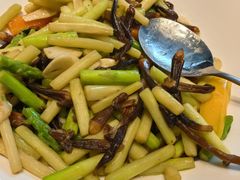 鸡纵菌炒芦笋-船家渔(徐州北路店)