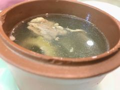 -宜宾海鲜酒家·三十年老字号