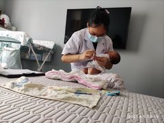 -萧乐母婴·住家月嫂·育婴师