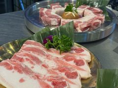 -哈哈碳都·牛肋条无限自助烤肉(台江万达店)