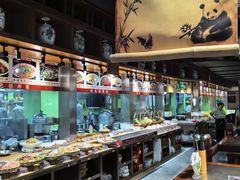 -六合居·明厨亮灶餐厅(成双大道店)