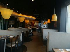 大堂-必胜客(中北店)