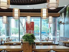 -裕记烧腊连锁餐饮(国商分店)