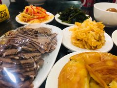 -牛一嘴·兰州牛肉面·大盘鸡(财富中心店)