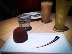 -必胜客(松雷店)