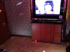 -汇乐迪连锁量贩式KTV(潍坊店)