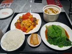 -皇后餐厅-煲仔·小菜·打边炉(古北店)