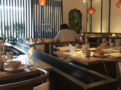 大堂-尚尚仙·酸汤猪手·猪肚鸡火锅(华联万柳购物中心店)