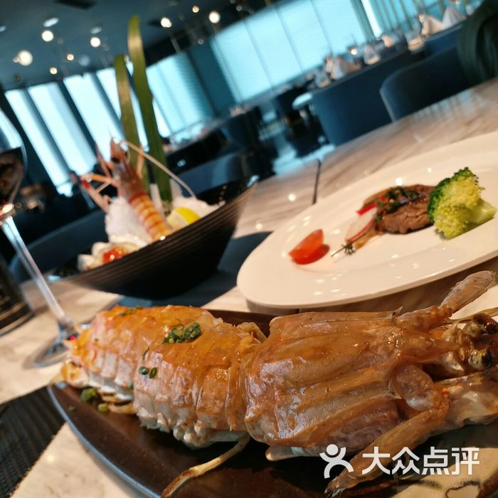 skyfin天空之鳍·全江景无国界料理图片-北京自助餐-大众点评网