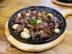 -老东镇啤酒屋海鲜加工·蒸汽海鲜·海鲜烧烤(台东店)