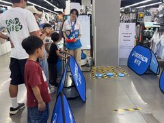 -迪卡侬(顺峰山店)